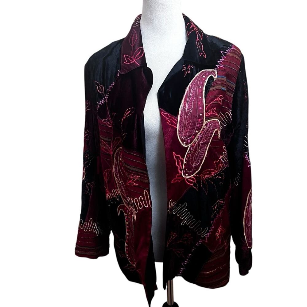 Draper’s & Damon’s Velvet Patchwork Embroidered O… - image 2